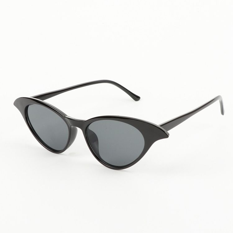 2018 Fashion Top Cat Eye Femmes Couleur De Luxe Plat Lunettes De Soleil Uv400
