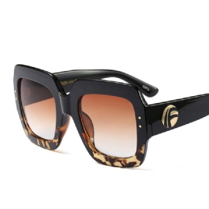 Lunettes De Soleil Pour Femmes À La Mode En Résine