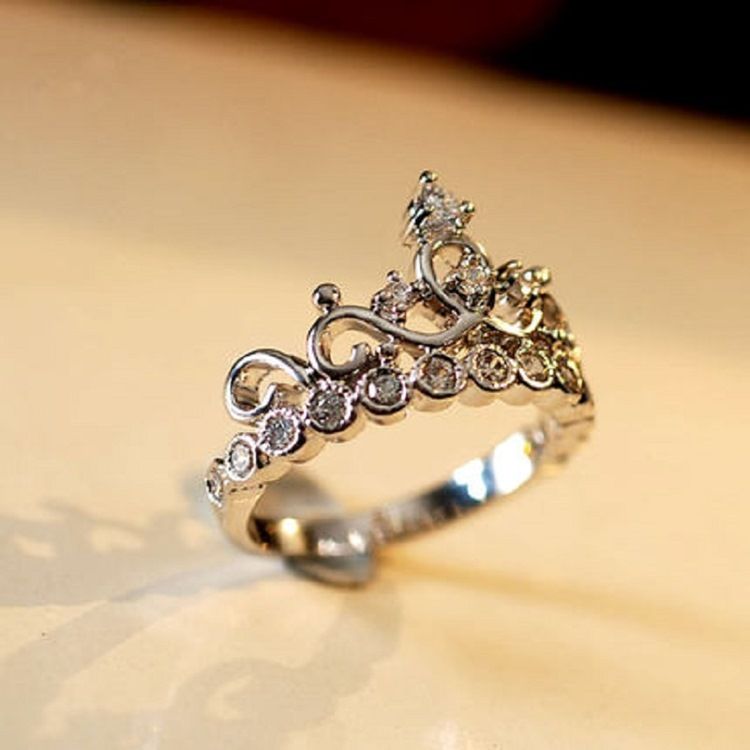 Bague En Argent Couronne Chic Avec Strass