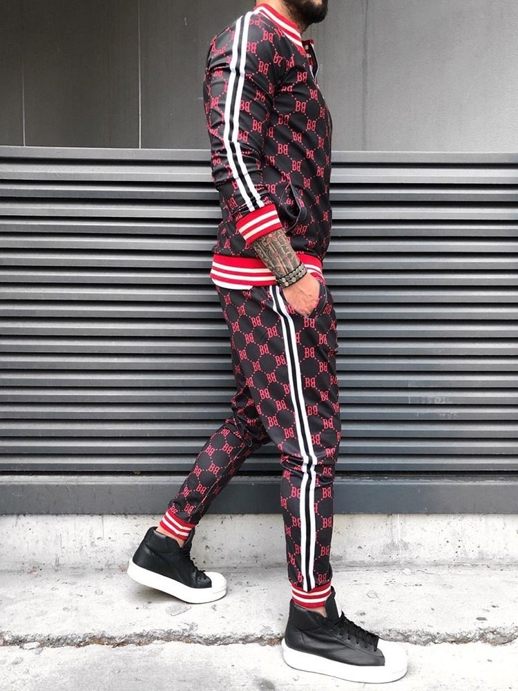 Tenue De Sport À Carreaux Pour Hommes