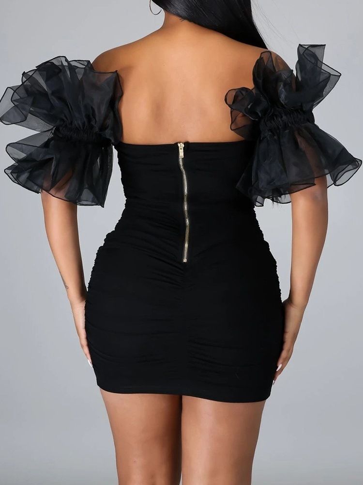 Robe Pull À La Mode À Manches Courtes Et Au-dessus Du Genou Pour Femmes