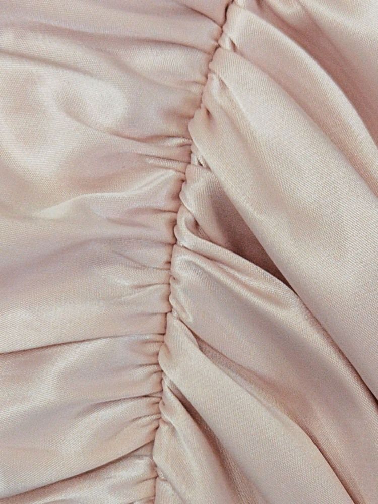 Robe Unie Plissée Moulante À Épaules Dénudées Et Au-dessus Du Genou Pour Femmes