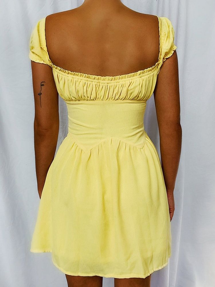 Robe À Encolure Carrée Au-dessus Du Genou À Manches Courtes Unie Douce Pour Femmes
