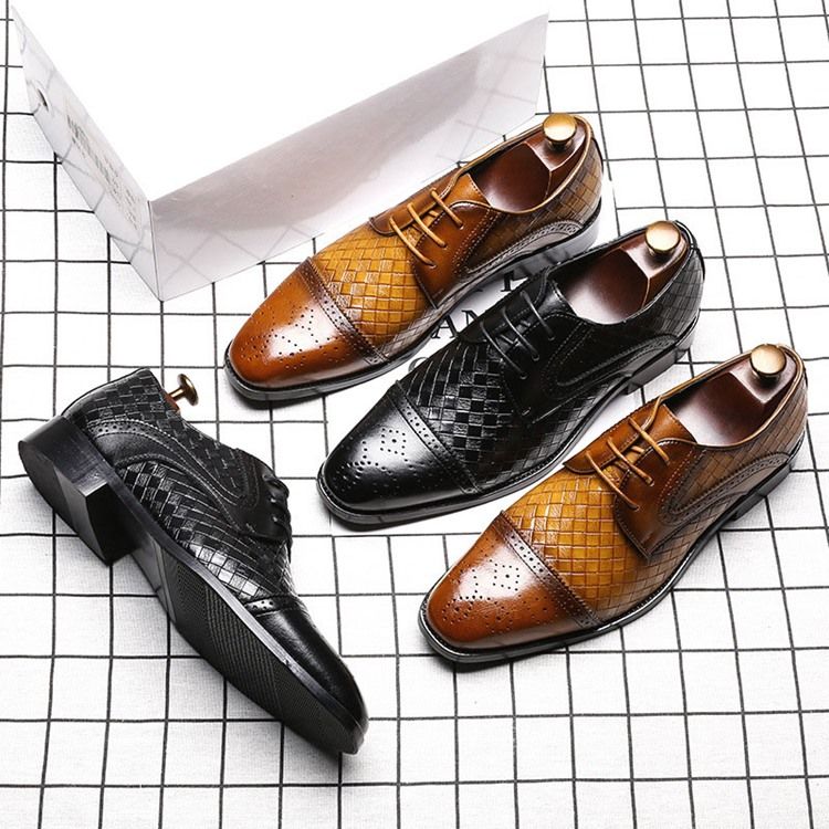 Chaussures Habillées Pour Hommes À Bout Carré Et À Coupe Basse