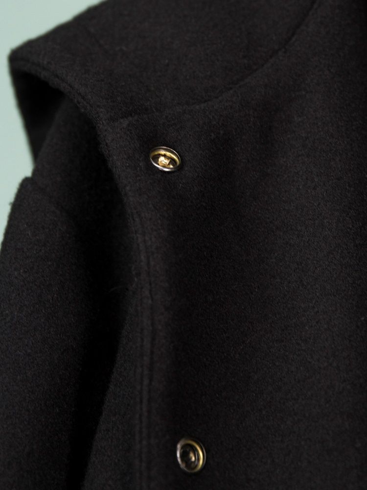 Pardessus Long À Capuche Et Lacets À Boutonnage Simple Pour Femmes